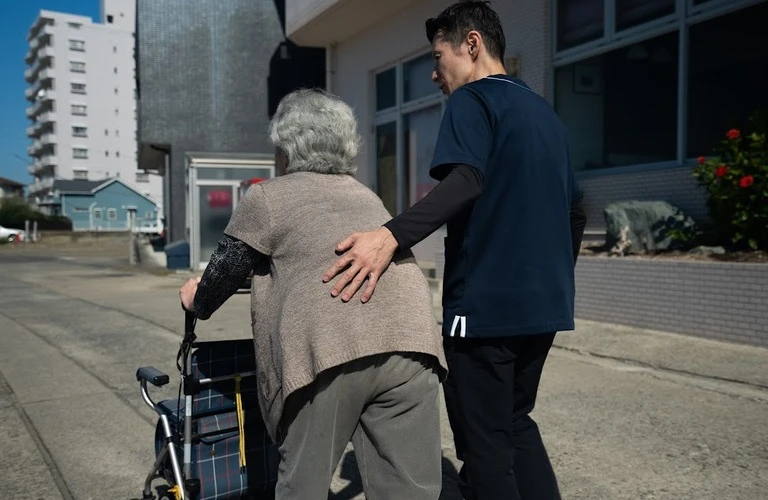 【訪問看護師のメリットとは？】愛知県知多郡の訪問看護ならうつみ訪問看護ステーション